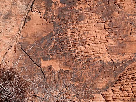 atlatl rock petroglyph