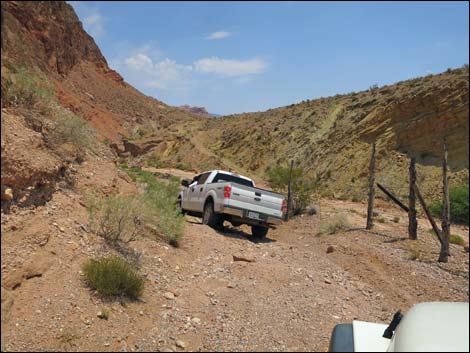 Narrows Road North