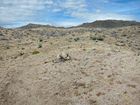 Hole-in-the-Wall to Mid Hills Trail